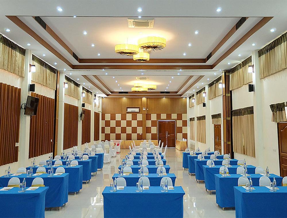 Chaophayathara Riverside Hotel Chainat Экстерьер фото