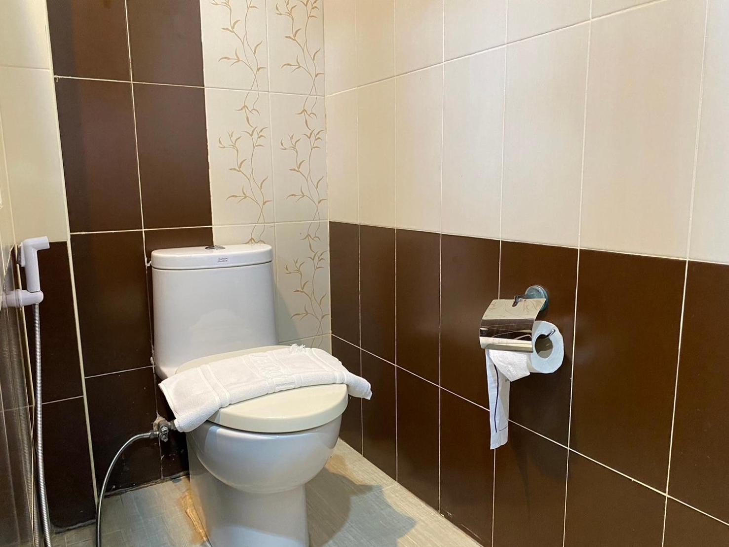Chaophayathara Riverside Hotel Chainat Экстерьер фото